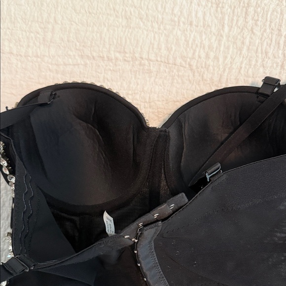 Amazon Black Rhinestone Embellished Tank Top - Picture 5 of 9